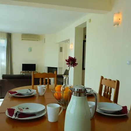 помело - Family Pomelo Villa