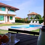 Villa помело - Family Pomelo